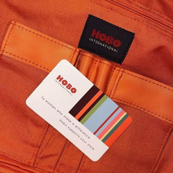 HOBO International Slouch 90s Style Gold Shoulder Bag w/story card Medium - Picture 6 of 11